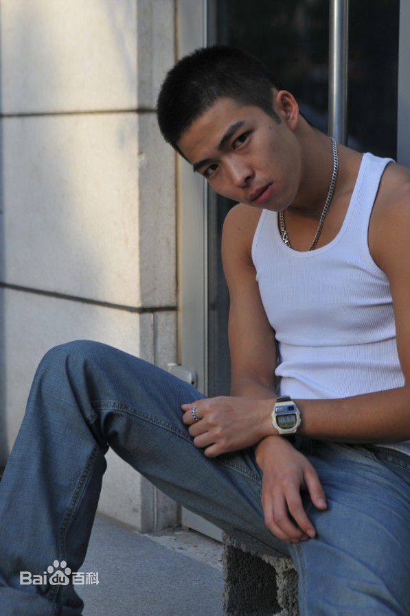 章宇生活照性感图片图集