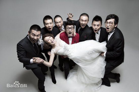 金志文(Kim Ji-mun（朝鲜语）)金兰婚纱照素颜照相册