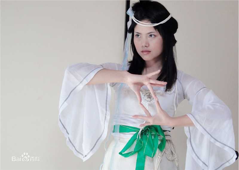 杨婷古代风人前后照片