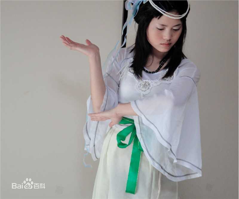 杨婷古代风人前后照片