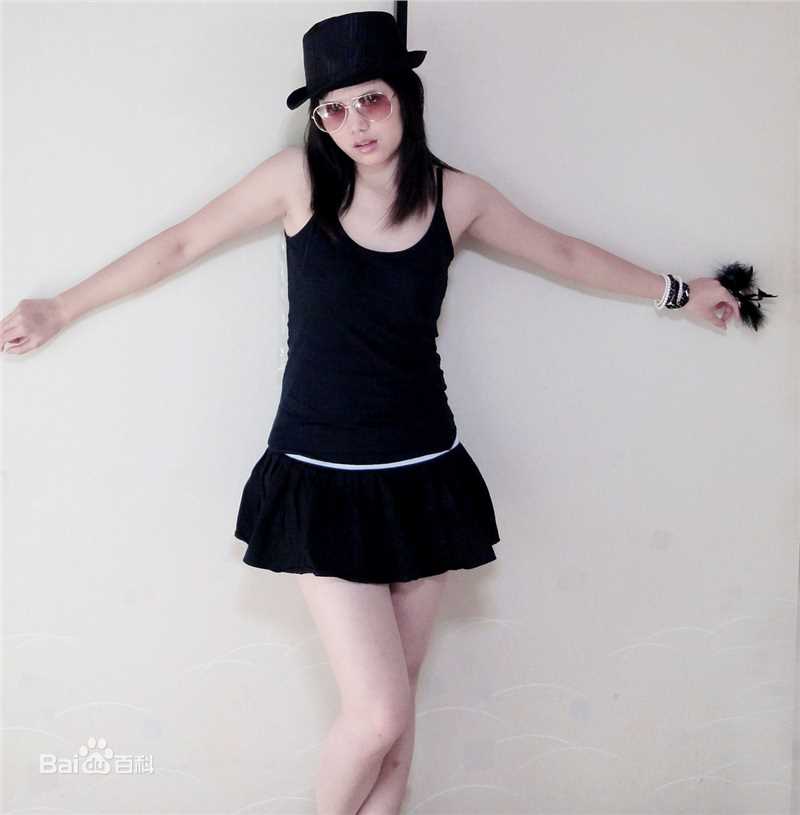 杨婷霸王舞者前后照片