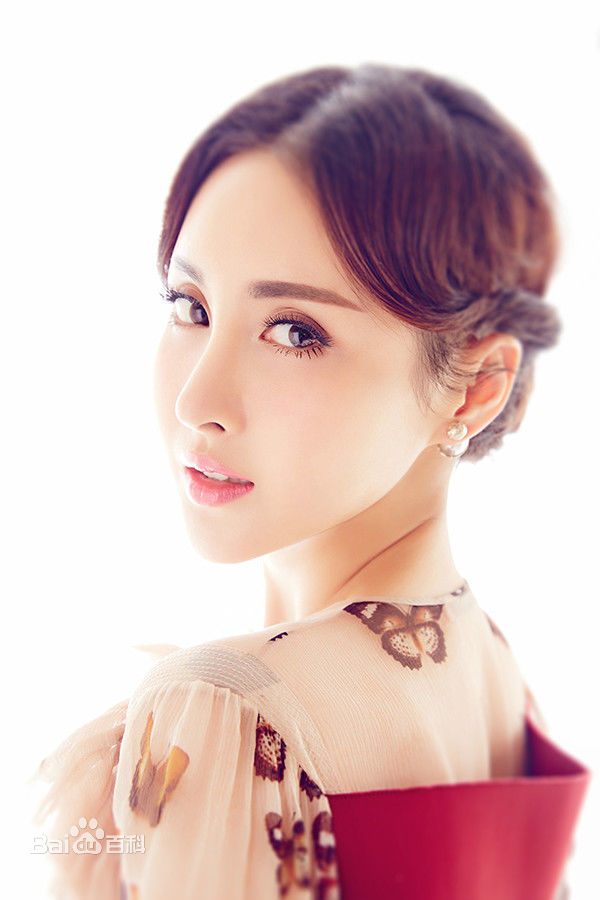 王若心(mika)时尚大片素颜照相册