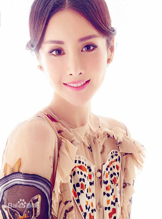 王若心(mika)时尚大片素颜照相册