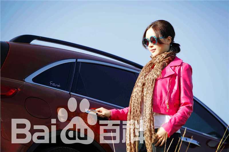 高清杨舒婷在电影《超萌英雄》中的图集