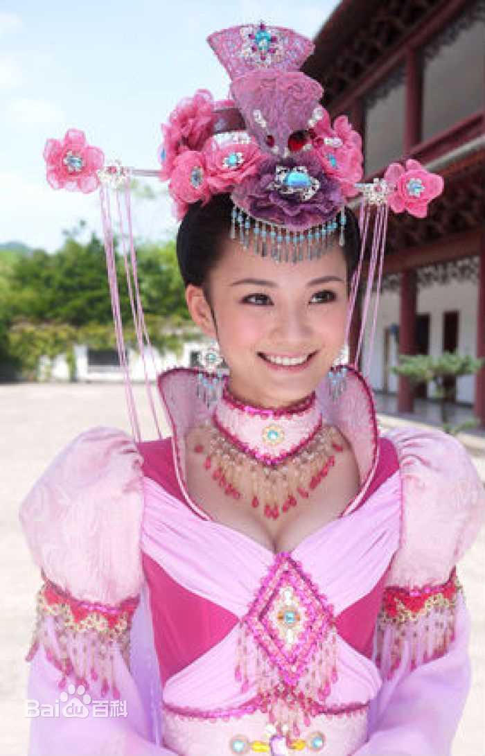 馨子(Angel)在《薛平贵与王宝钏》饰 代战公主中的