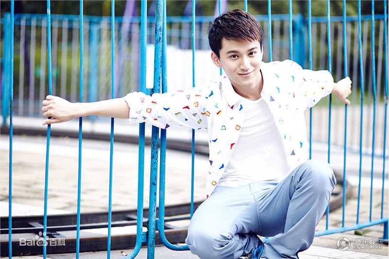 丁宇佳最优质春日相册