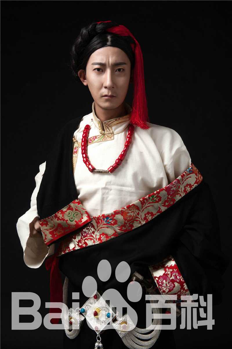 阿旺仁青艺术照生活照