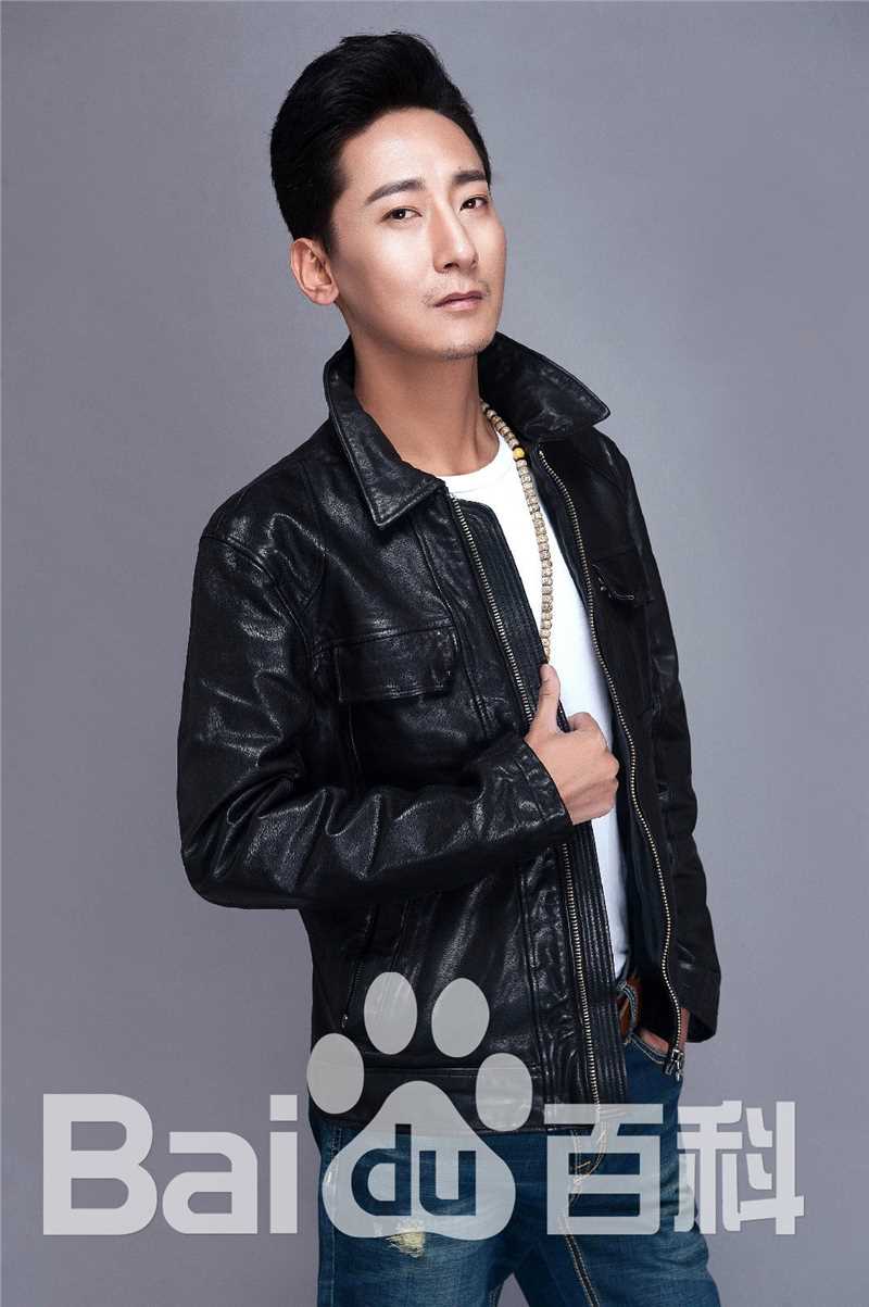 阿旺仁青艺术照生活照