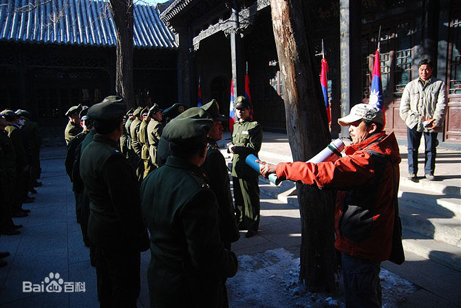 毛荣工作现场前后照片