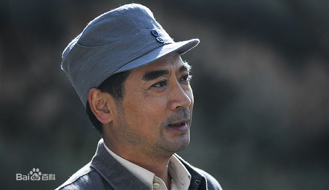 毛荣工作现场前后照片