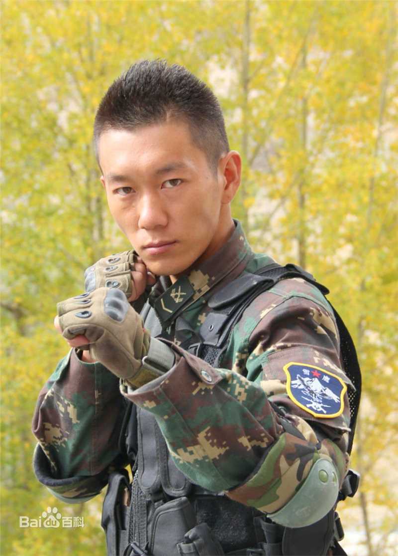 汪国辉(King)军装靓照素颜照相册