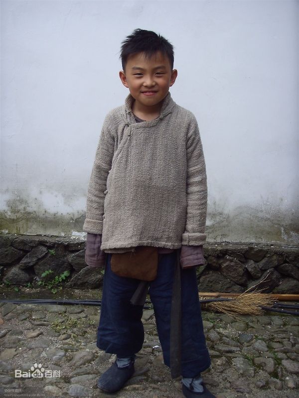 郑伟(Kevin·Z)饰演小正扬前后照片