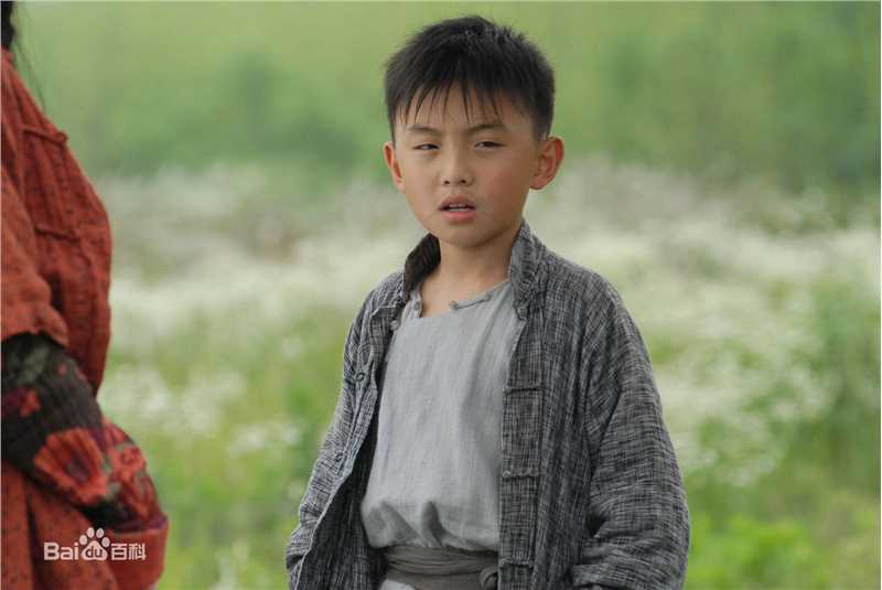 郑伟(Kevin·Z)饰演小正扬前后照片