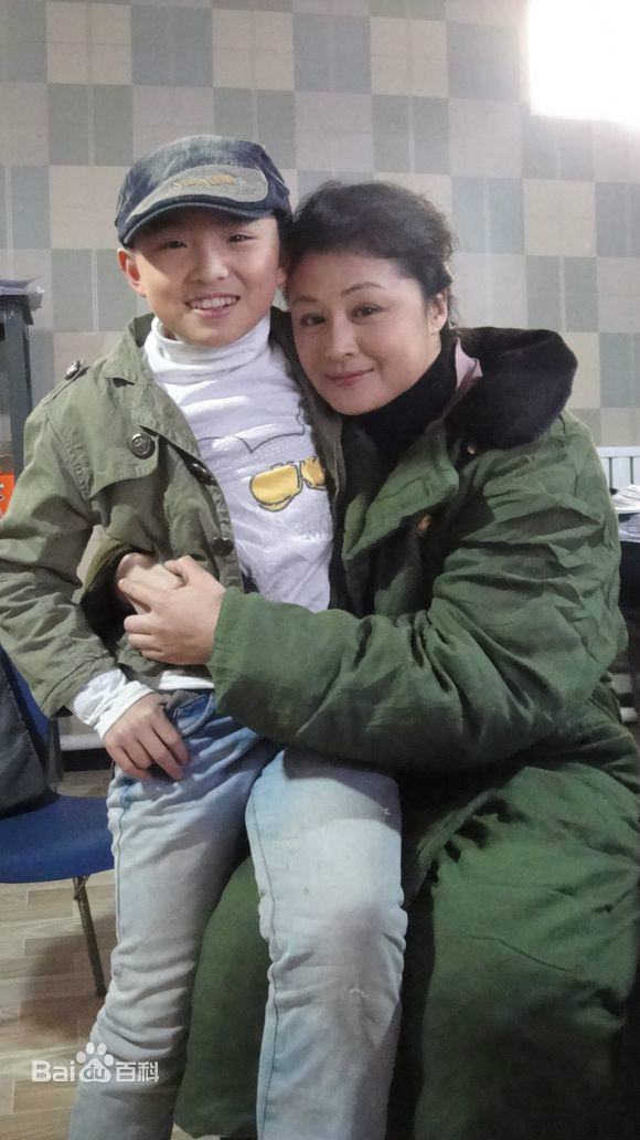 郑伟(Kevin·Z)与明星合影性感图片图集