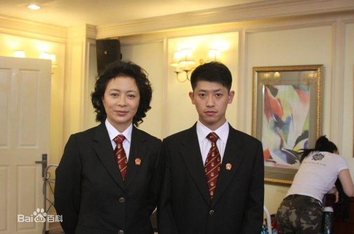 刘佳《婚礼婚外那些事》高清剧照