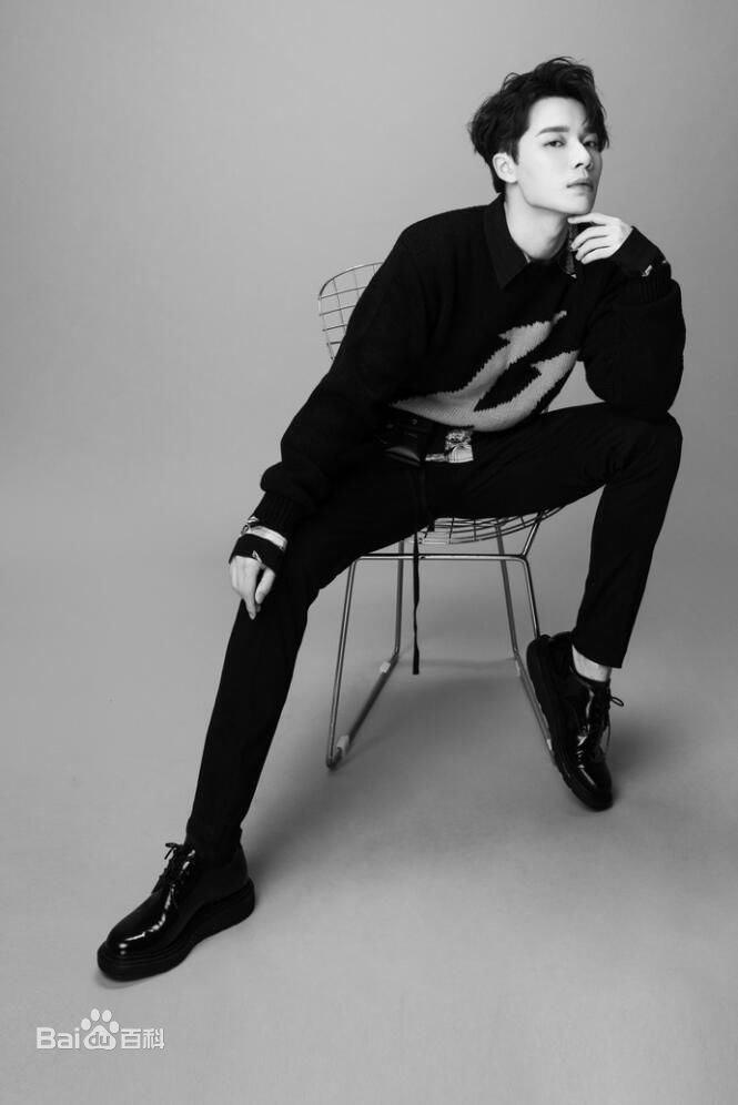 李岱昆照片图册