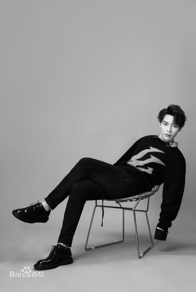 李岱昆照片图册