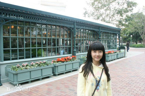 莫诗旎童年照前后照片