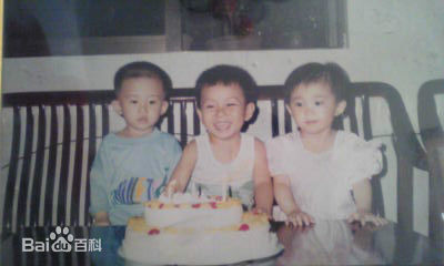 莫诗旎童年照前后照片