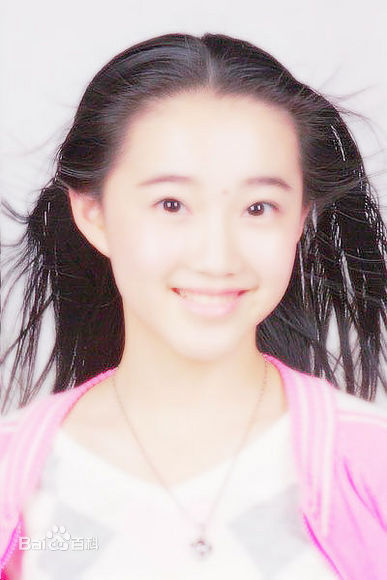 莫诗旎童年照前后照片