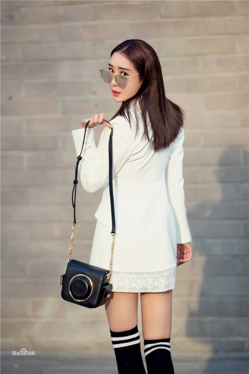 杜若溪(sunny)4.1YE'yYESIR秀图片图册