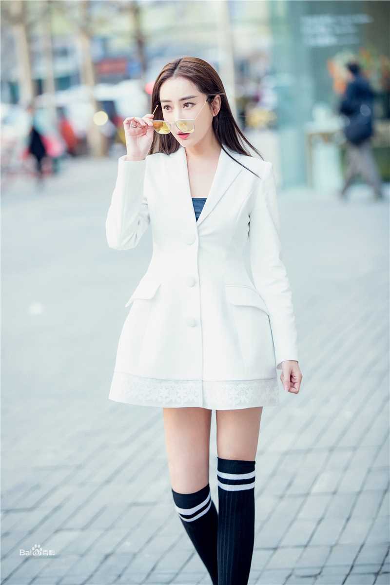 杜若溪(sunny)4.1YE'yYESIR秀图片图册