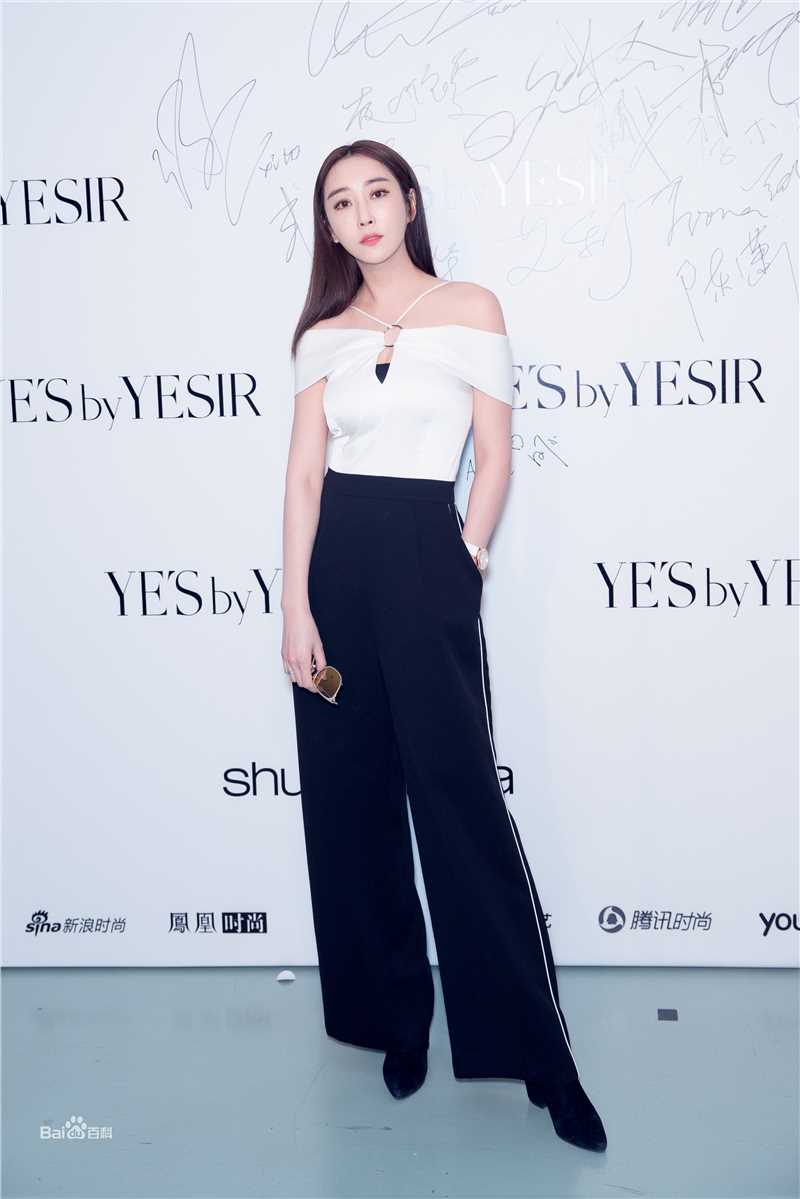 杜若溪(sunny)4.1YE'yYESIR秀图片图册