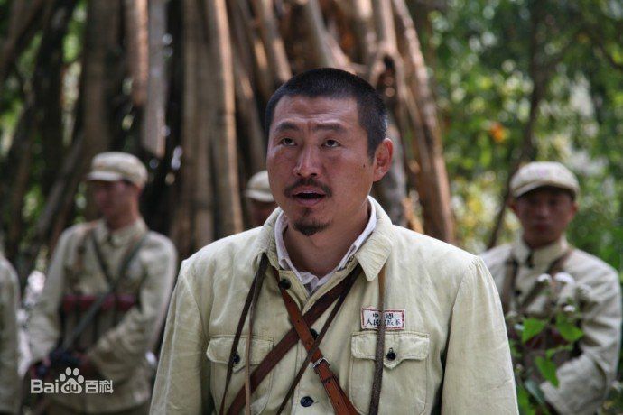 战卫华《金凤花开》高清剧照