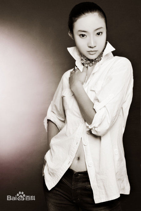 冯一非前后照片