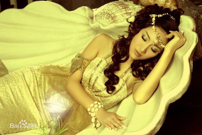 冯一非前后照片