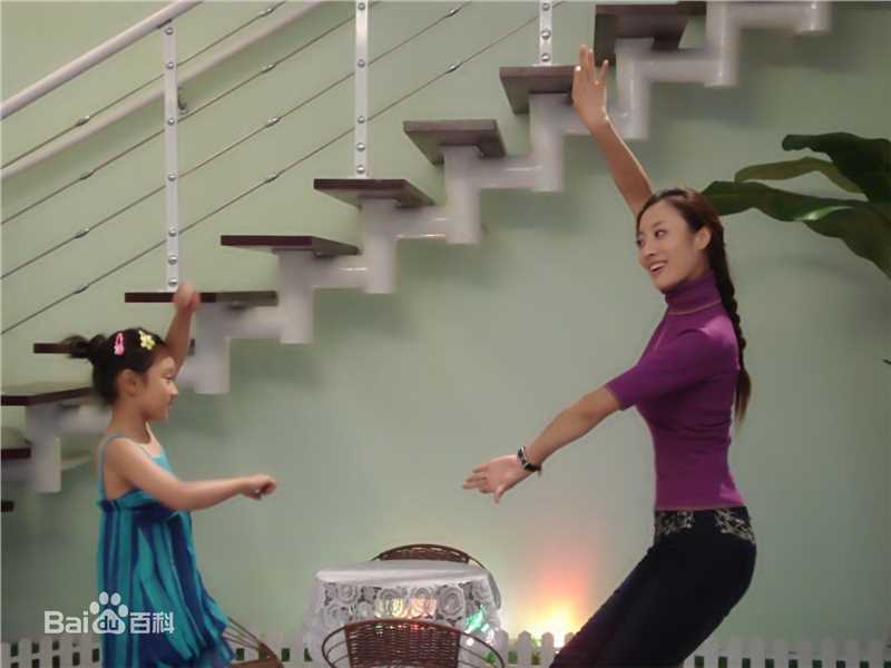 冯一非《我的丑爹》最全剧照