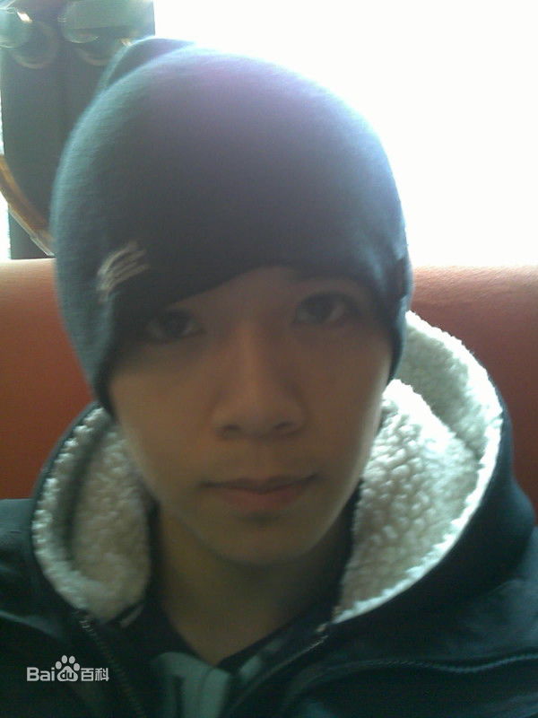 嘉央桑珠(Tony)生活照图片图集