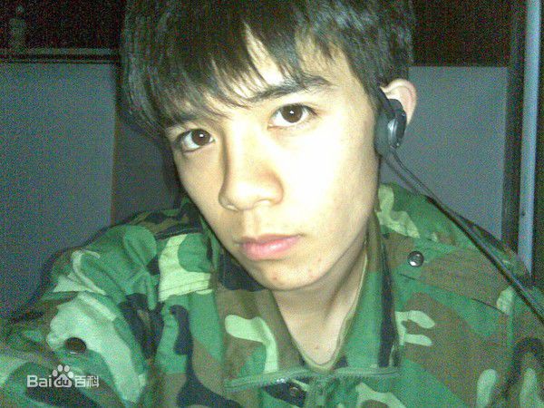 嘉央桑珠(Tony)生活照图片图集