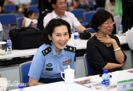 肖雄军装图片图集