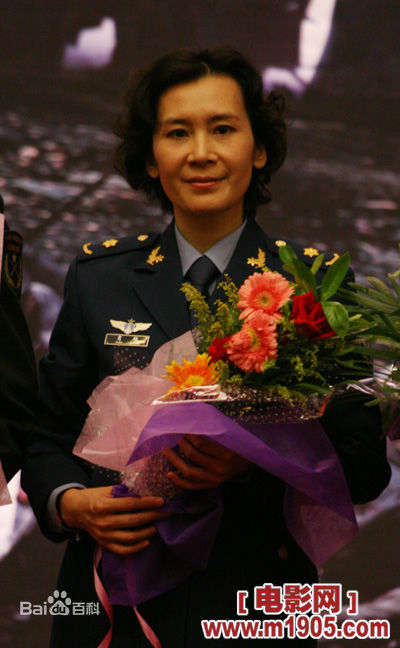 肖雄军装图片图集