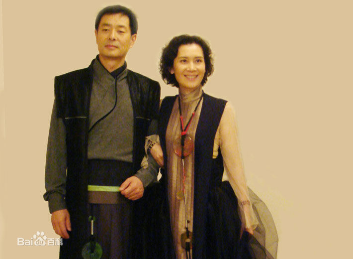 肖雄朗诵照片性感图片图集