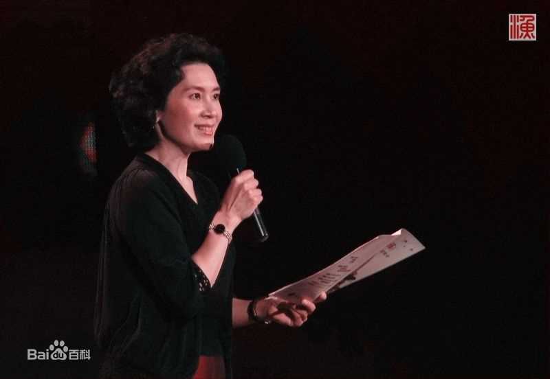 肖雄朗诵照片性感图片图集