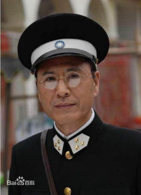 王华英生活工作照前后照片