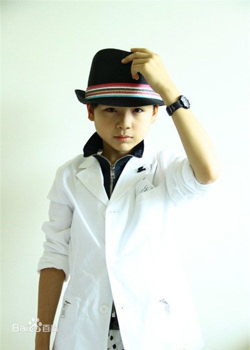 黄誉博(Robby)前后照片