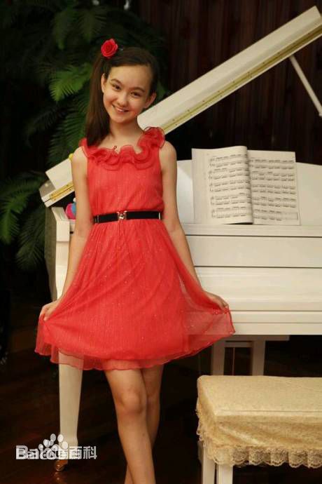 最新香奈儿·辛普森(Xinel·Simpson)性感图片