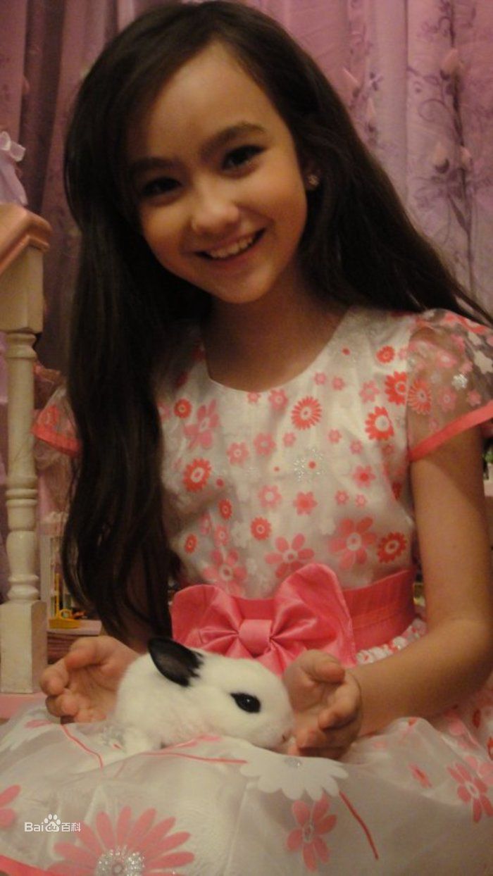 最优质香奈儿·辛普森(Xinel·Simpson)生活照