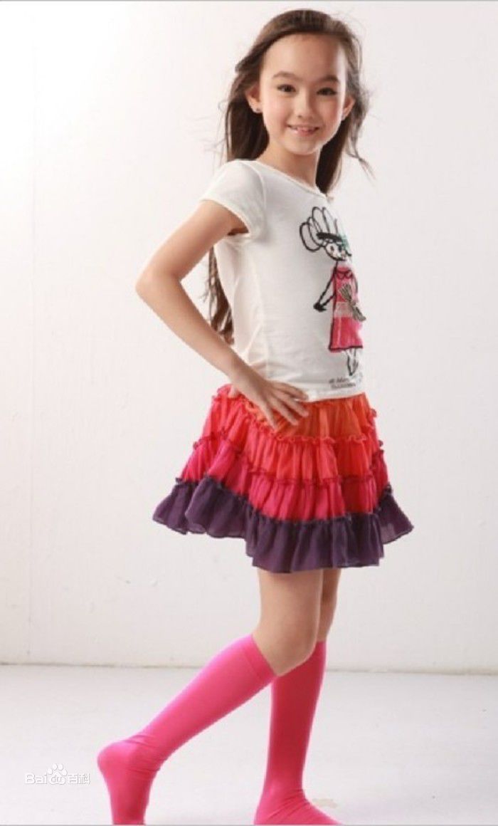 最新香奈儿·辛普森(Xinel·Simpson)性感图片