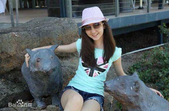 高清香奈儿·辛普森(Xinel·Simpson)图片