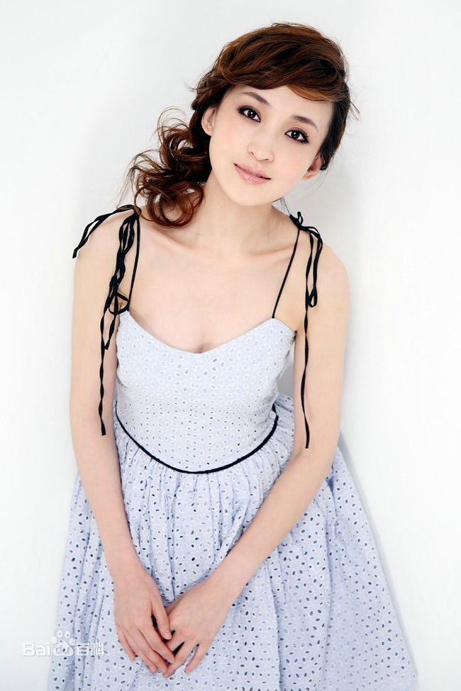 陈宇秋最新相片素颜照相册