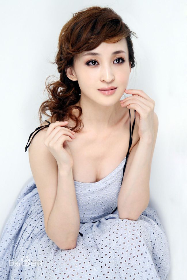 陈宇秋最新相片素颜照相册