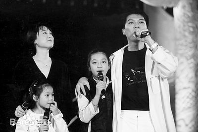 吴玉芳(fenny)生活照性感图片图集