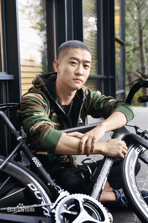 最优质曹云金生活照