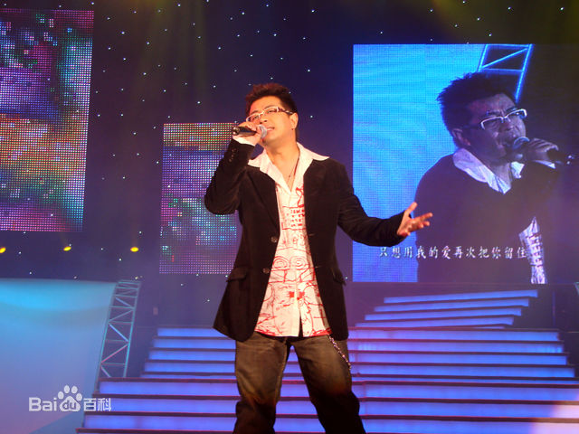 王强(Johnston)演唱活动照壁纸壁纸