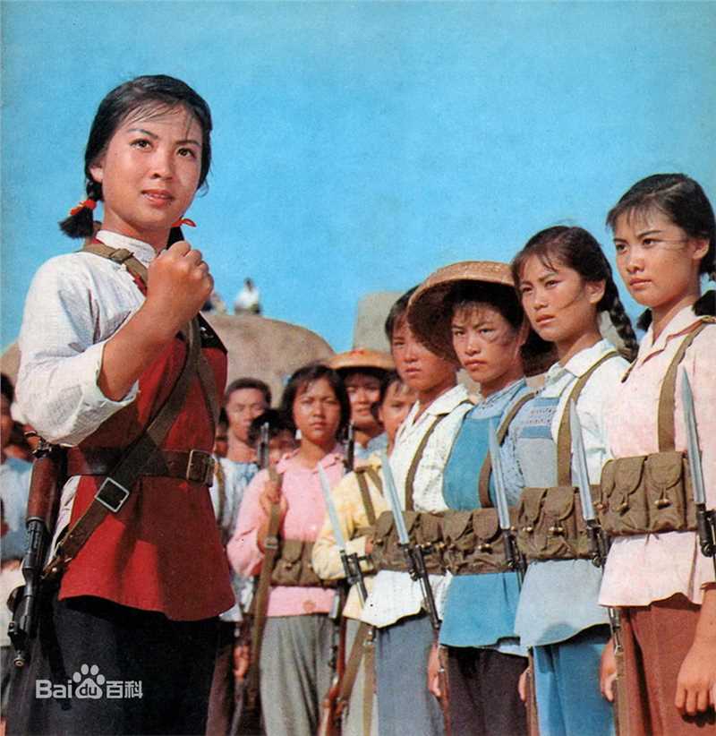 李晨声作品前后照片