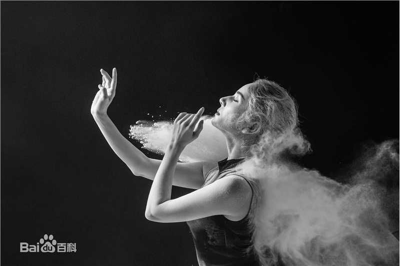 古丽米娜·麦麦提精选照2018图册